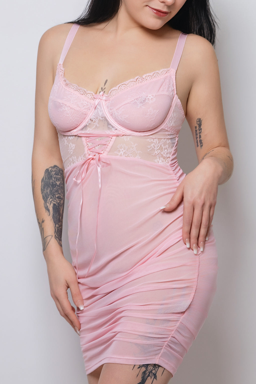 Robe Rose Dentelle Luxe Lace Lingerie